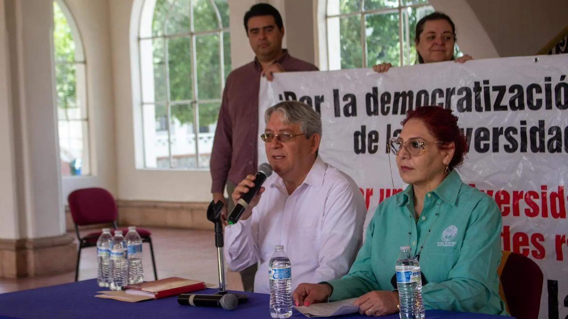 Rueda de prensa STAUS Sergio Barraza - Mike Acosta (1)